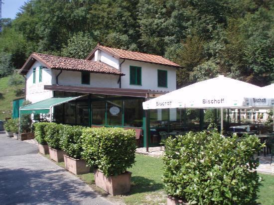 Отель Trattoria I Bodega Аббадия Лариана Экстерьер фото